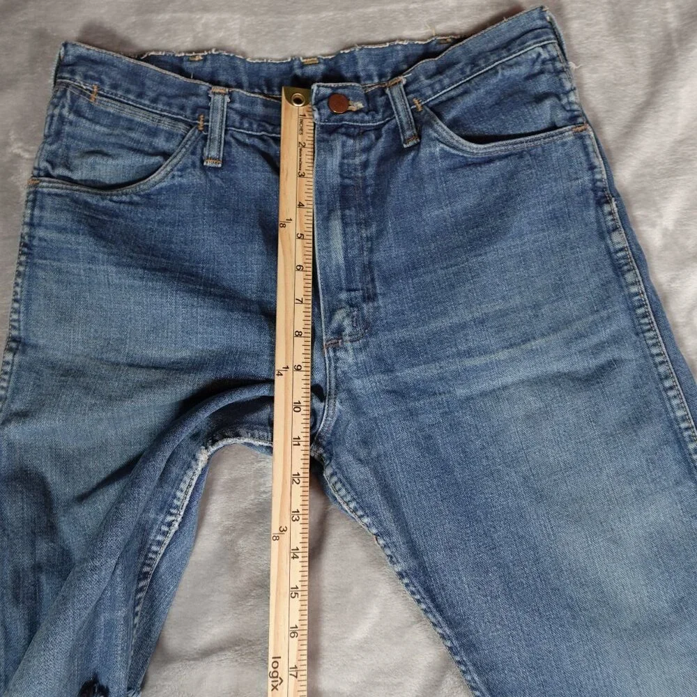 Vintage Wrangler Denim Cut Off Shorts Mens 34 (Fits 32x11) Western USA Made 60s